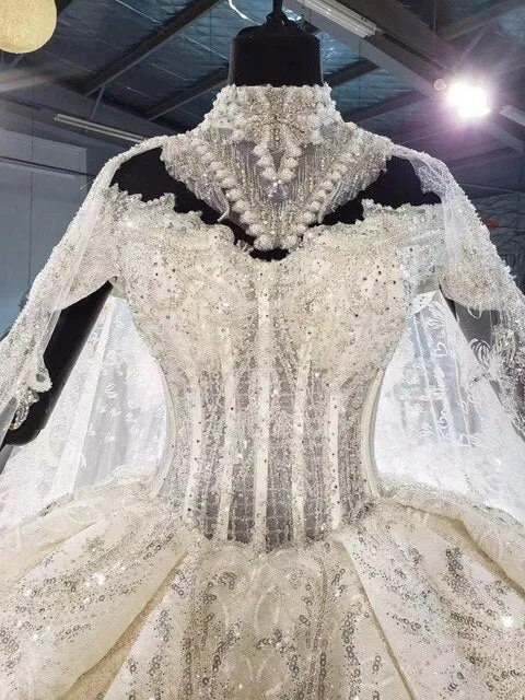 Long Sleeve Gorgeous Ball Gown Wedding Dress